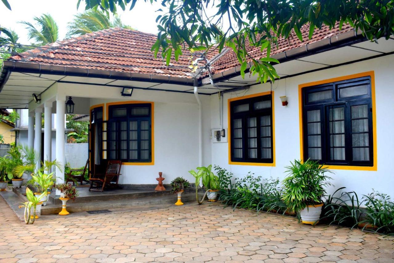 Old Park Villa Jaffna Exteriör bild