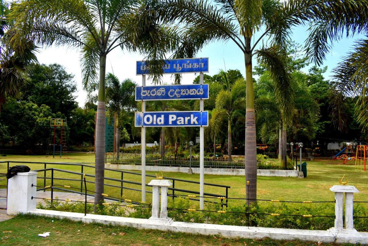Old Park Villa Jaffna Exteriör bild